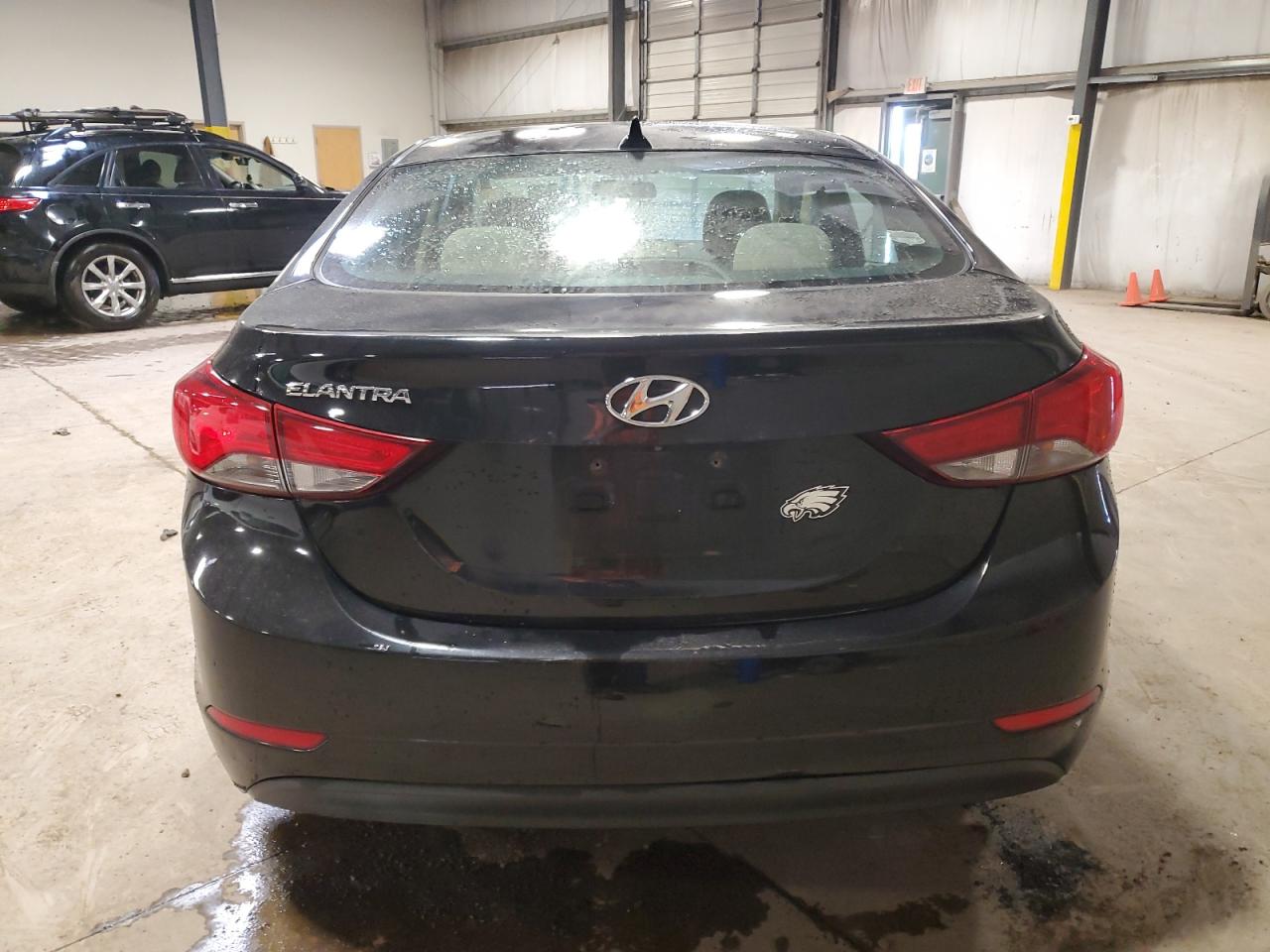 Photo 5 VIN: 5NPDH4AE3FH643692 - HYUNDAI ELANTRA 