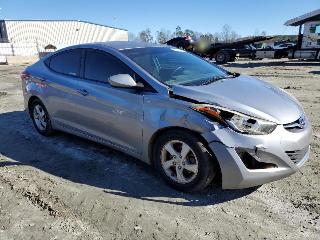 Photo 3 VIN: 5NPDH4AE3FH647998 - HYUNDAI ELANTRA SE 