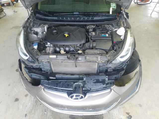 Photo 6 VIN: 5NPDH4AE3FH650643 - HYUNDAI ELANTRA SE 