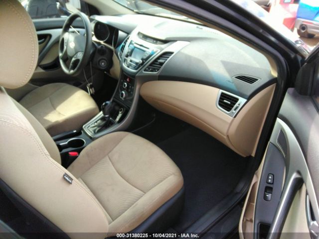 Photo 4 VIN: 5NPDH4AE3GH659764 - HYUNDAI ELANTRA 