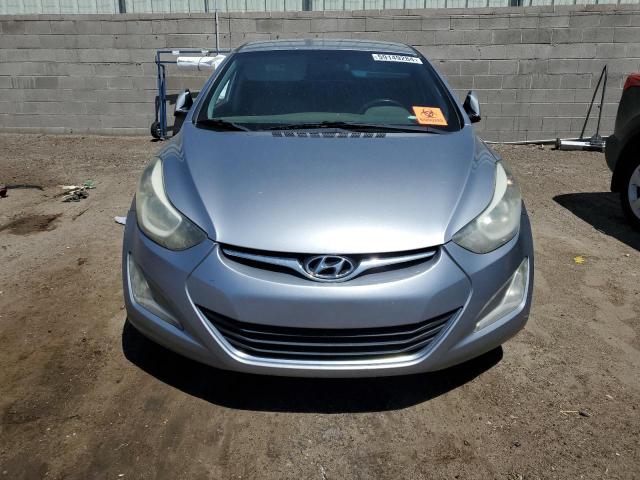 Photo 4 VIN: 5NPDH4AE3GH661403 - HYUNDAI ELANTRA SE 