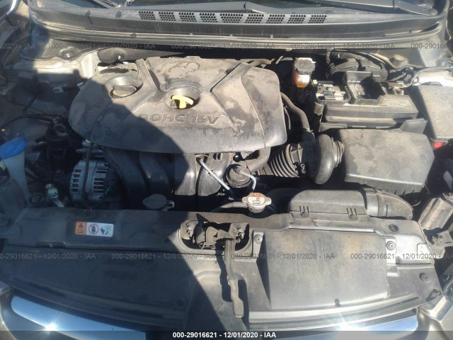 Photo 9 VIN: 5NPDH4AE3GH662650 - HYUNDAI ELANTRA 