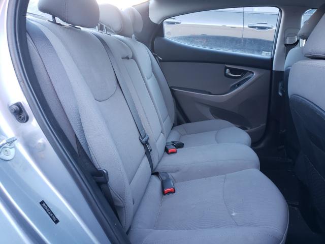 Photo 5 VIN: 5NPDH4AE3GH675852 - HYUNDAI ELANTRA SE 