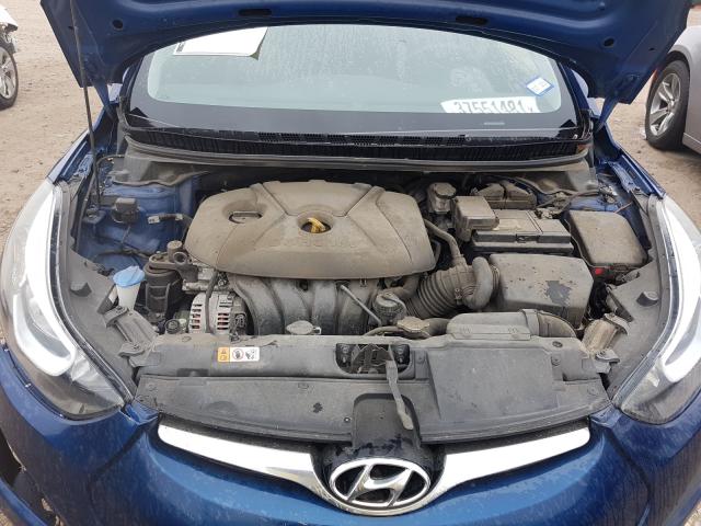 Photo 6 VIN: 5NPDH4AE3GH677004 - HYUNDAI ELANTRA SE 