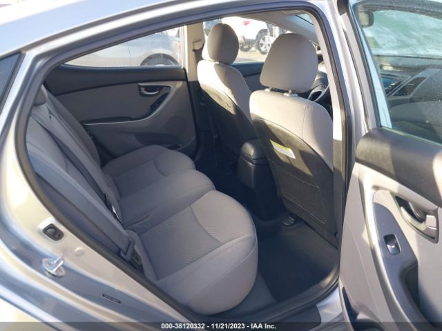 Photo 7 VIN: 5NPDH4AE3GH686091 - HYUNDAI ELANTRA 