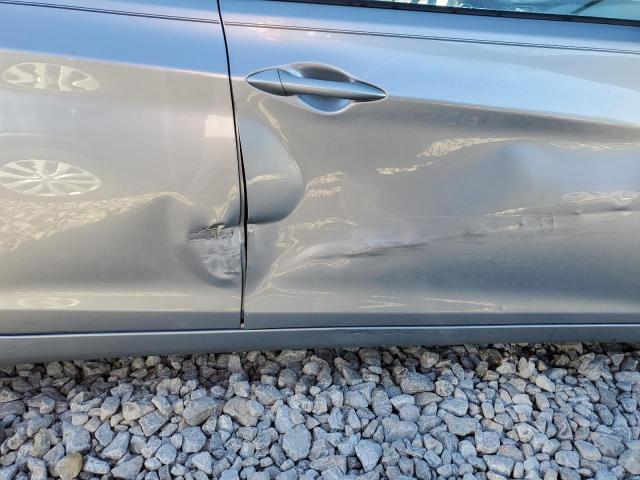 Photo 8 VIN: 5NPDH4AE3GH693543 - HYUNDAI ELANTRA SE 