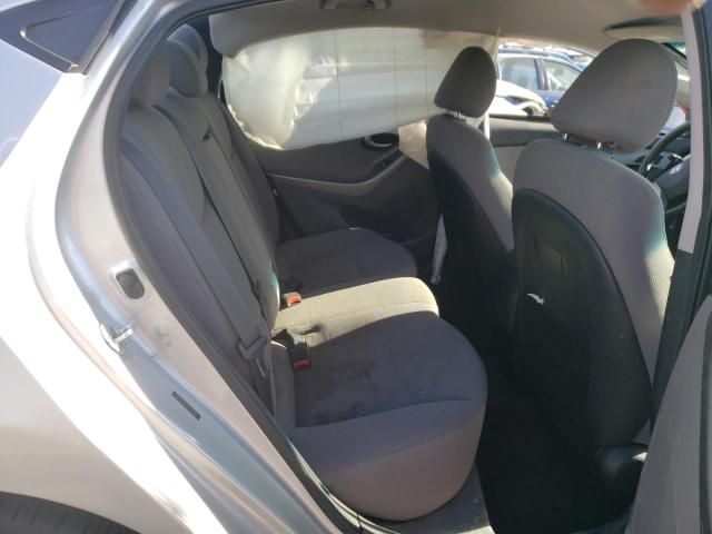 Photo 5 VIN: 5NPDH4AE3GH699990 - HYUNDAI ELANTRA SE 