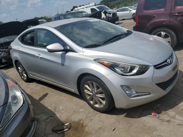 Photo 3 VIN: 5NPDH4AE3GH705111 - HYUNDAI ELANTRA SE 