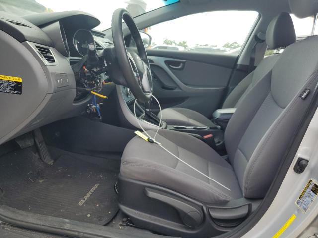 Photo 6 VIN: 5NPDH4AE3GH705111 - HYUNDAI ELANTRA SE 