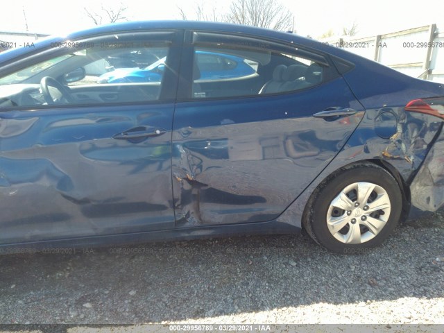 Photo 5 VIN: 5NPDH4AE3GH706985 - HYUNDAI ELANTRA 