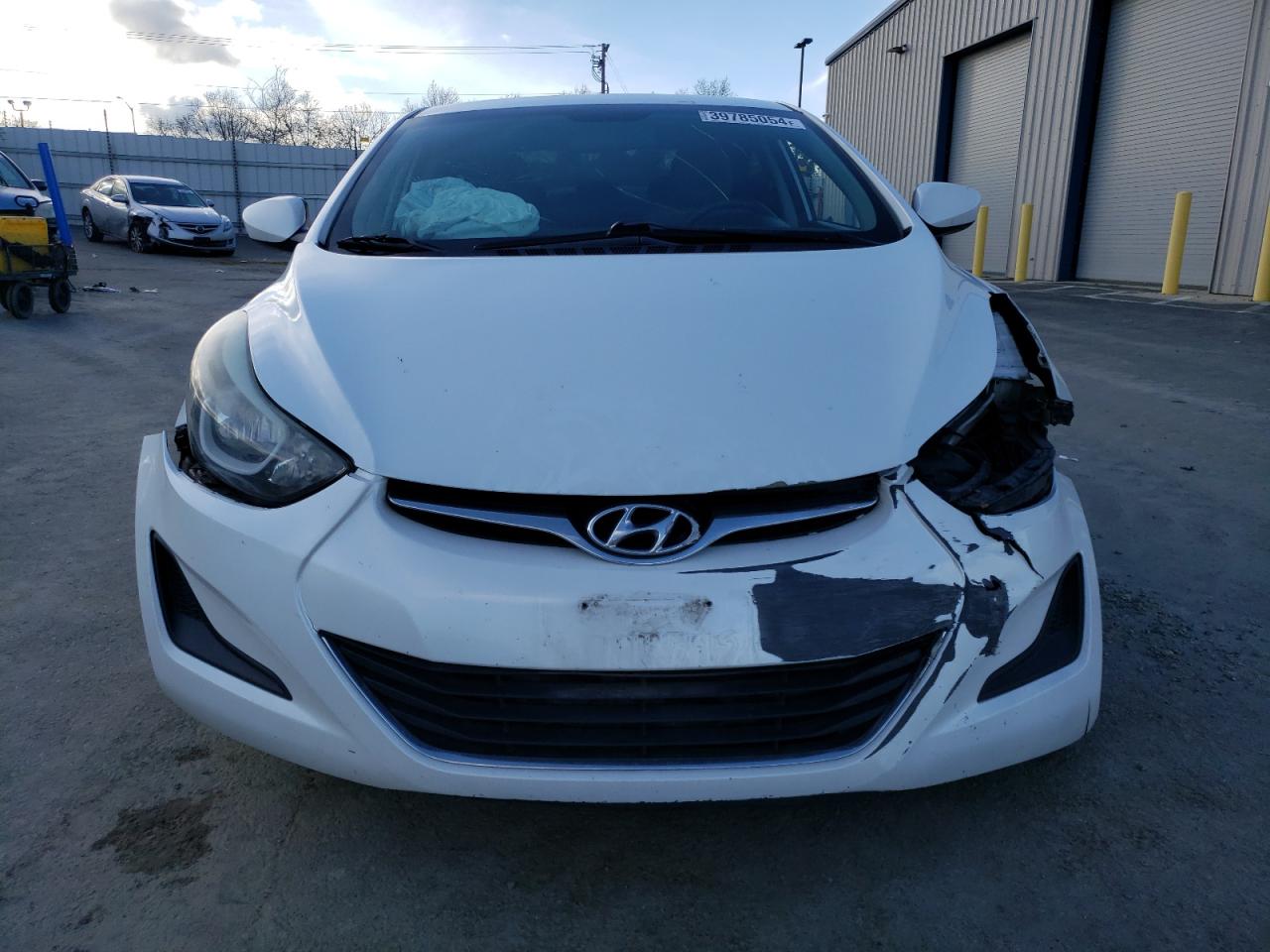 Photo 4 VIN: 5NPDH4AE3GH709482 - HYUNDAI ELANTRA 