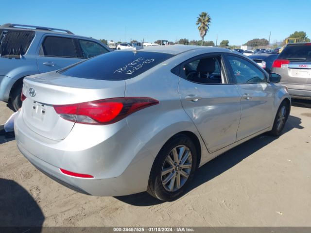 Photo 3 VIN: 5NPDH4AE3GH714469 - HYUNDAI ELANTRA 