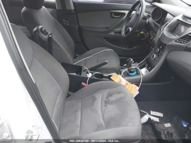 Photo 4 VIN: 5NPDH4AE3GH717050 - HYUNDAI ELANTRA 