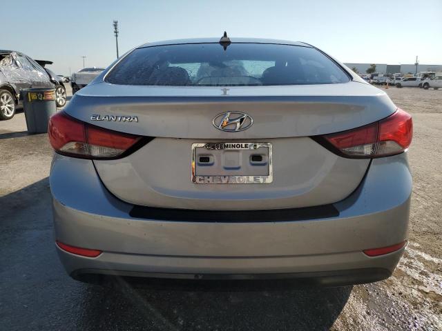 Photo 5 VIN: 5NPDH4AE3GH717730 - HYUNDAI ELANTRA SE 