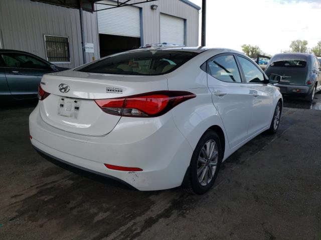 Photo 3 VIN: 5NPDH4AE3GH722572 - HYUNDAI ELANTRA SE 