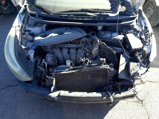 Photo 10 VIN: 5NPDH4AE3GH729053 - HYUNDAI ELANTRA SE 