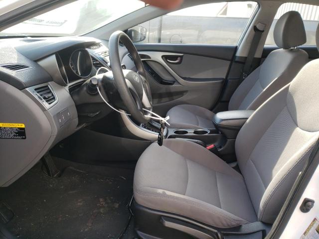 Photo 6 VIN: 5NPDH4AE3GH732485 - HYUNDAI ELANTRA SE 