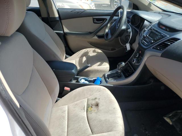 Photo 4 VIN: 5NPDH4AE3GH745835 - HYUNDAI ELANTRA SE 