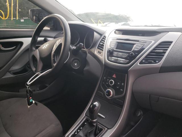 Photo 8 VIN: 5NPDH4AE3GH746354 - HYUNDAI ELANTRA SE 