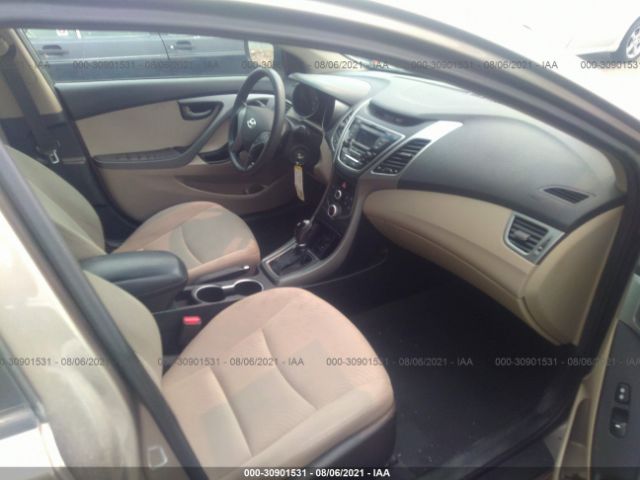 Photo 4 VIN: 5NPDH4AE3GH746421 - HYUNDAI ELANTRA 