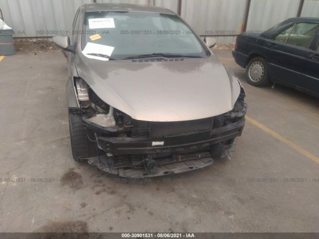 Photo 5 VIN: 5NPDH4AE3GH746421 - HYUNDAI ELANTRA 