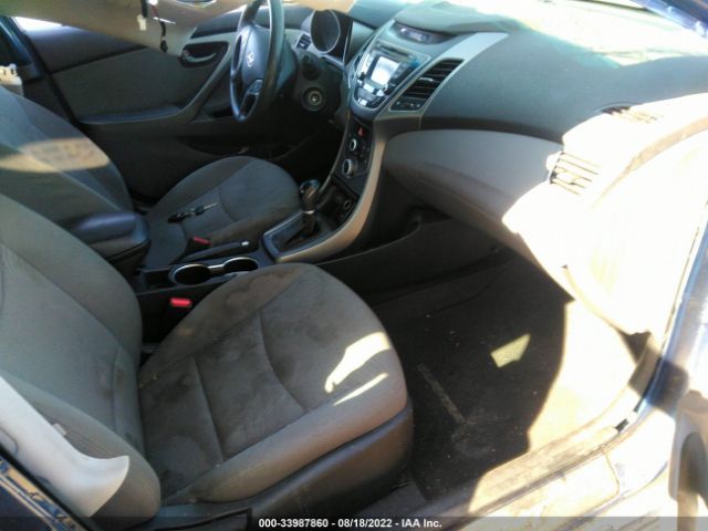 Photo 4 VIN: 5NPDH4AE3GH748606 - HYUNDAI ELANTRA 