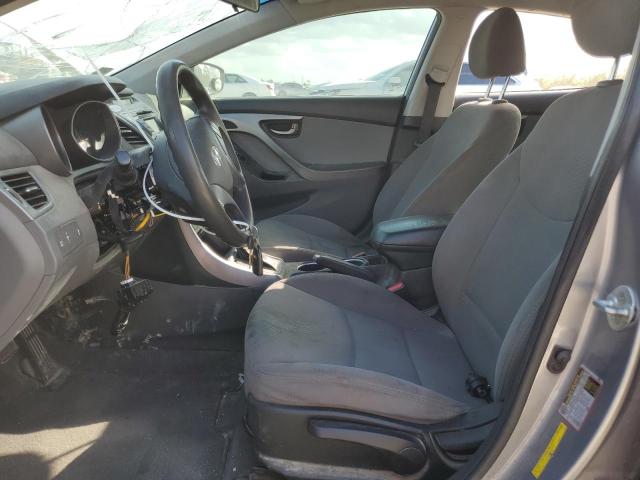 Photo 6 VIN: 5NPDH4AE3GH748864 - HYUNDAI ELANTRA 