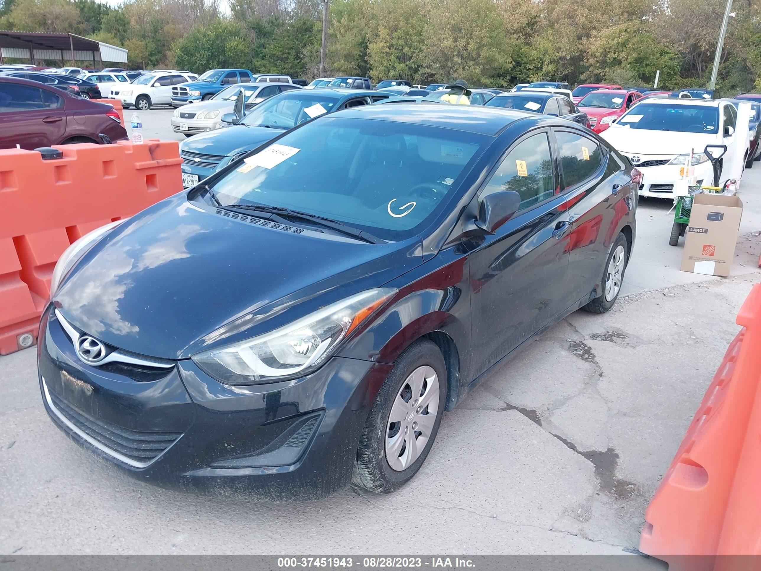 Photo 1 VIN: 5NPDH4AE3GH751070 - HYUNDAI ELANTRA 