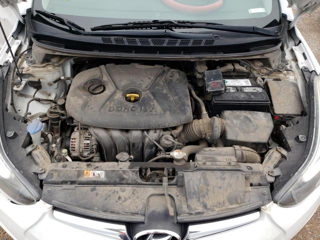 Photo 6 VIN: 5NPDH4AE3GH752199 - HYUNDAI ELANTRA SE 