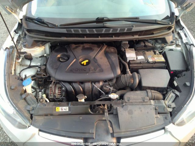 Photo 9 VIN: 5NPDH4AE3GH753983 - HYUNDAI ELANTRA 