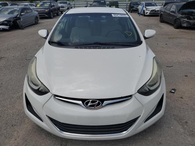 Photo 4 VIN: 5NPDH4AE3GH758908 - HYUNDAI ELANTRA SE 