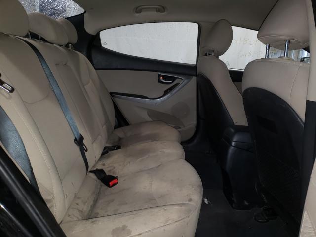 Photo 5 VIN: 5NPDH4AE3GH760495 - HYUNDAI ELANTRA SE 