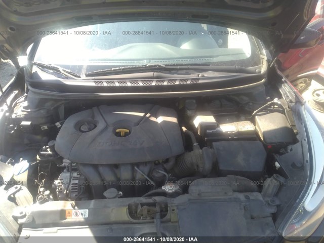 Photo 9 VIN: 5NPDH4AE3GH764580 - HYUNDAI ELANTRA 