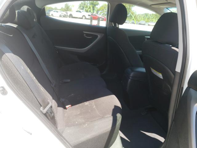 Photo 5 VIN: 5NPDH4AE3GH767365 - HYUNDAI ELANTRA SE 