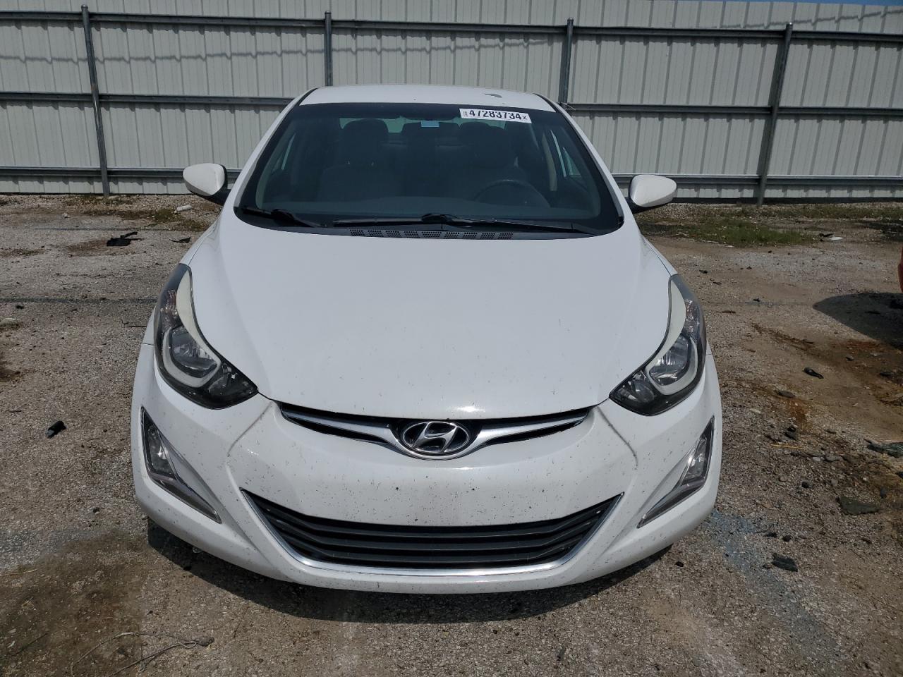 Photo 4 VIN: 5NPDH4AE3GH769889 - HYUNDAI ELANTRA 