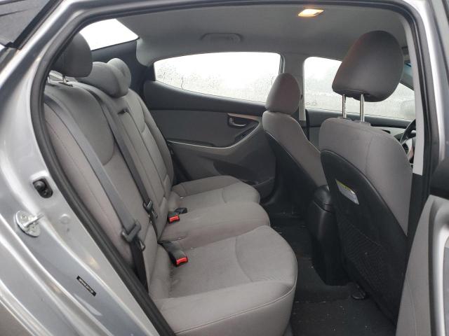 Photo 9 VIN: 5NPDH4AE3GH771321 - HYUNDAI ELANTRA SE 