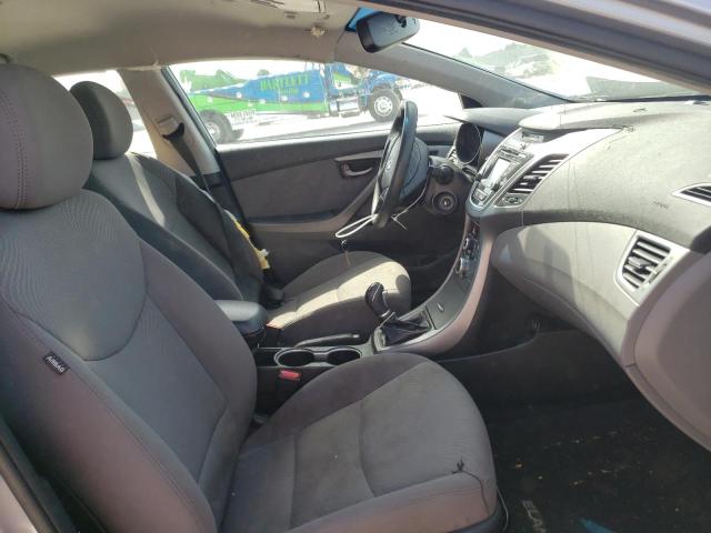 Photo 4 VIN: 5NPDH4AE3GH773179 - HYUNDAI ELANTRA SE 