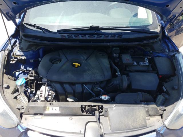 Photo 6 VIN: 5NPDH4AE3GH775367 - HYUNDAI ELANTRA SE 