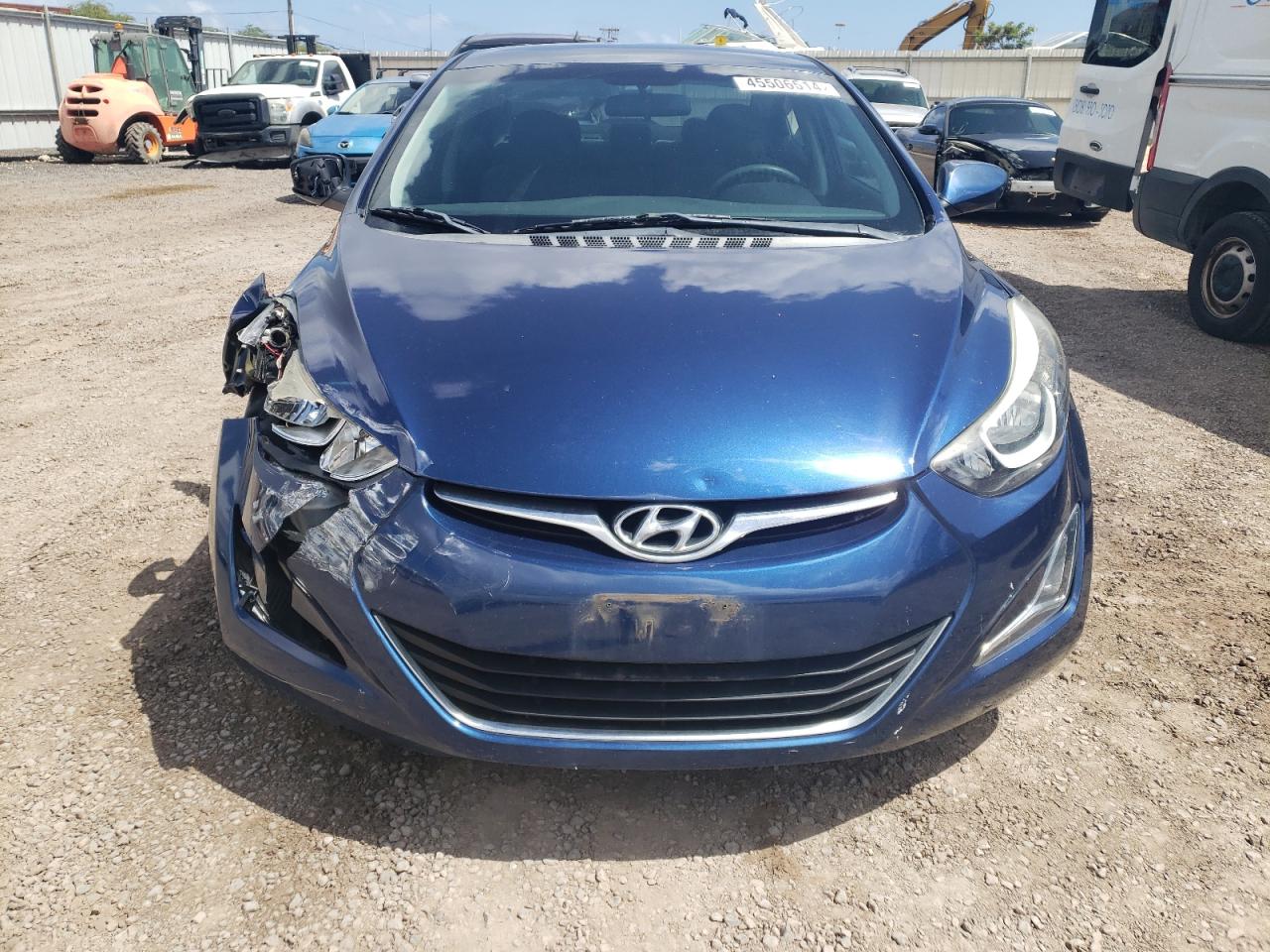 Photo 4 VIN: 5NPDH4AE3GH779306 - HYUNDAI ELANTRA 