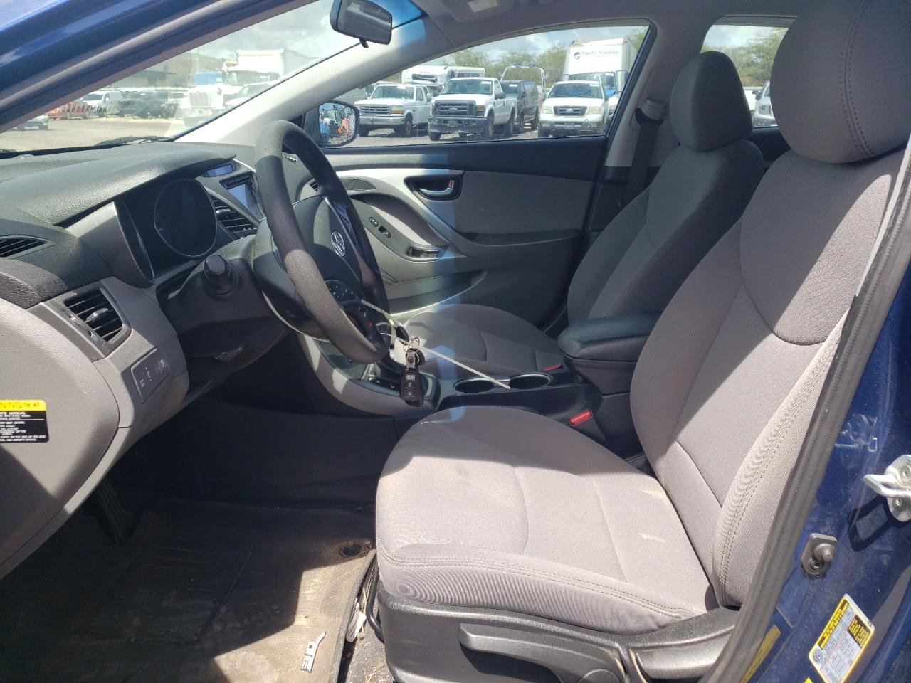 Photo 6 VIN: 5NPDH4AE3GH779306 - HYUNDAI ELANTRA 