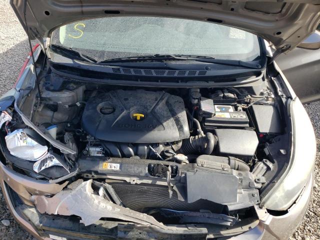 Photo 10 VIN: 5NPDH4AE3GH783453 - HYUNDAI ELANTRA 