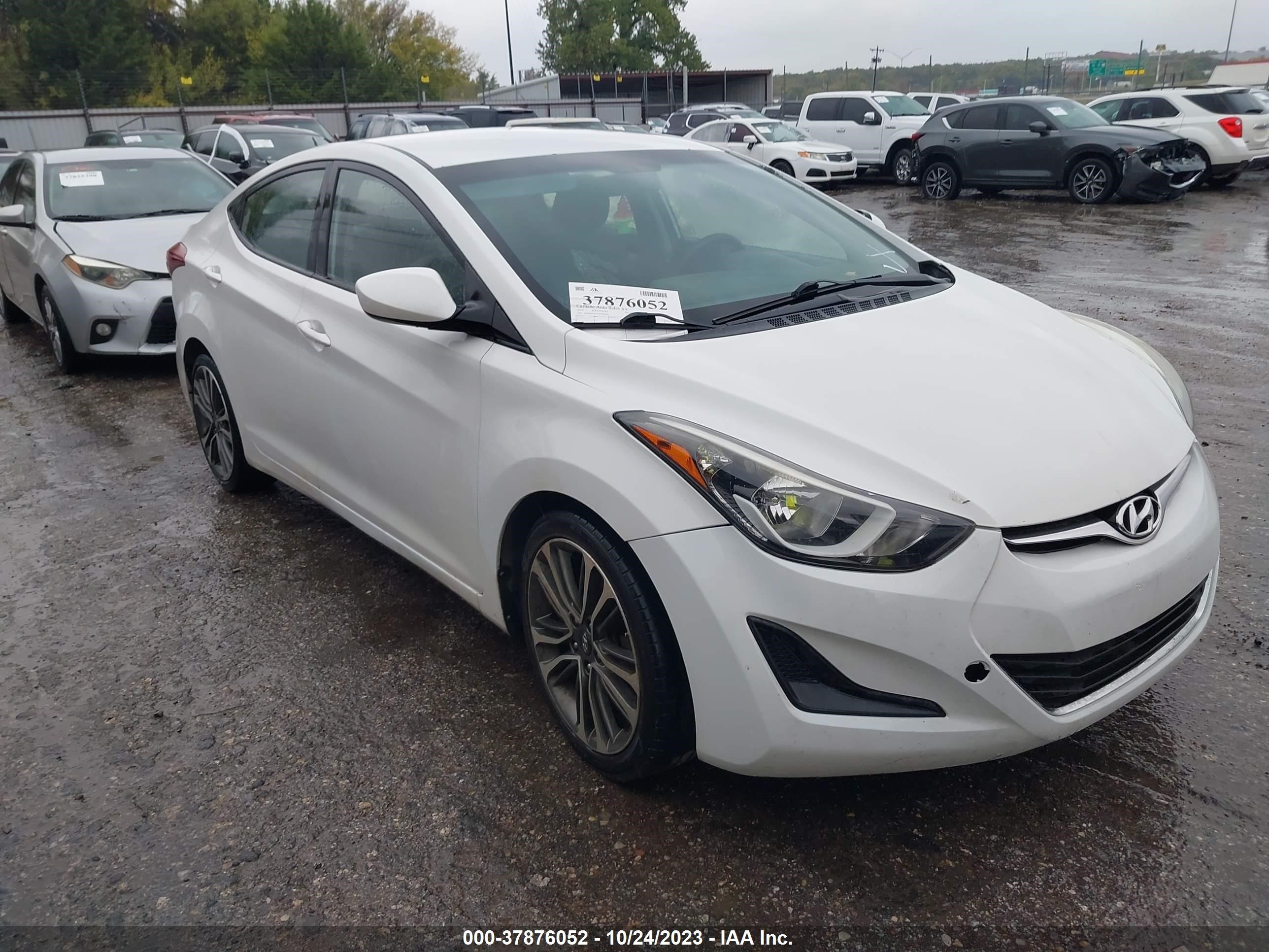 Photo 0 VIN: 5NPDH4AE3GH784456 - HYUNDAI ELANTRA 