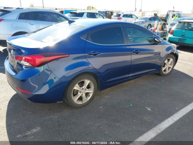 Photo 3 VIN: 5NPDH4AE3GH787938 - HYUNDAI ELANTRA 