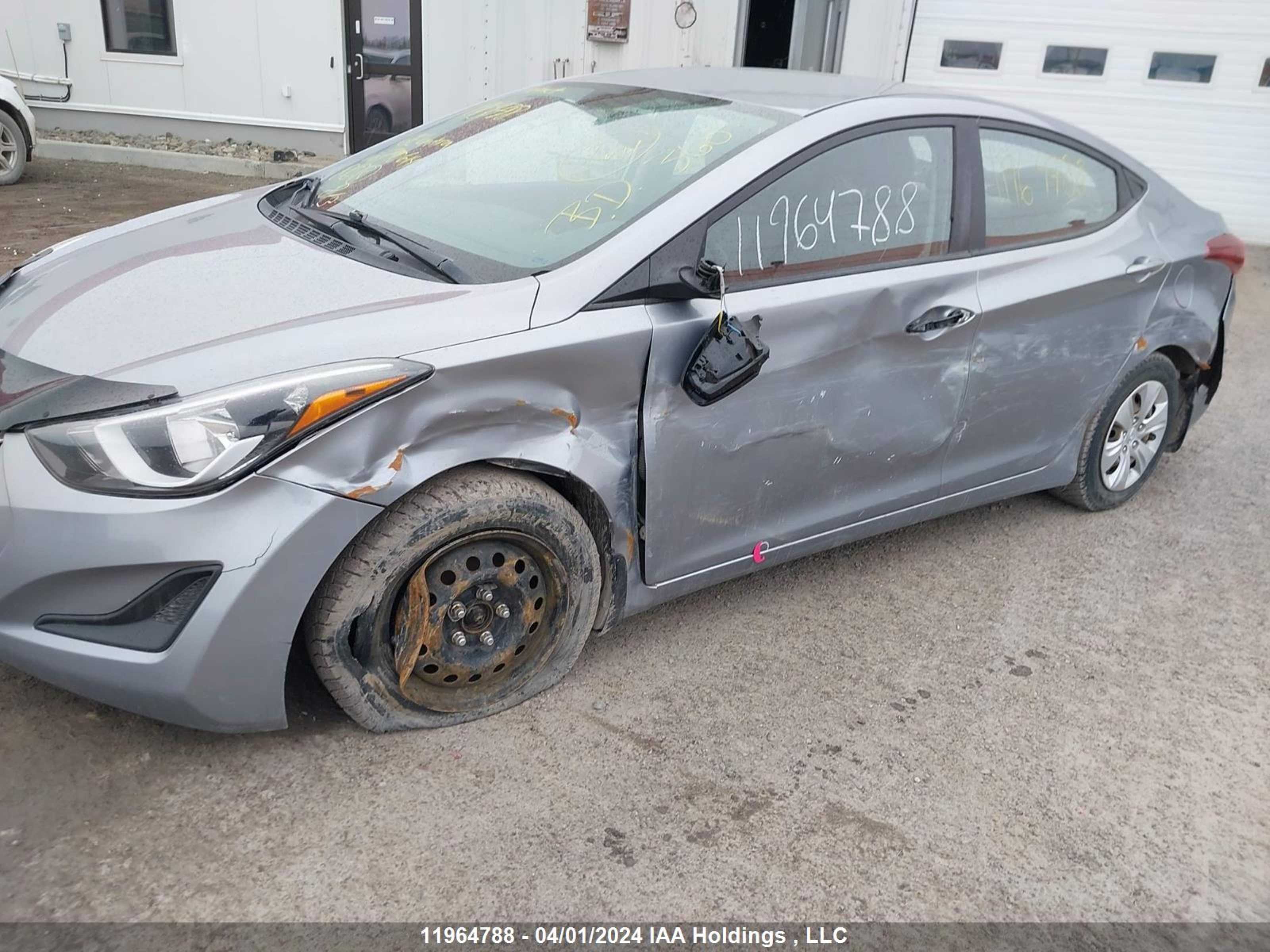 Photo 5 VIN: 5NPDH4AE3GH790614 - HYUNDAI ELANTRA 