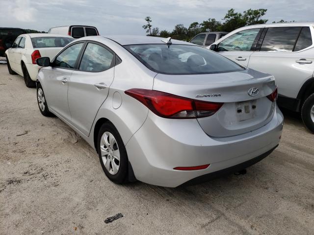 Photo 2 VIN: 5NPDH4AE3GH795229 - HYUNDAI ELANTRA SE 