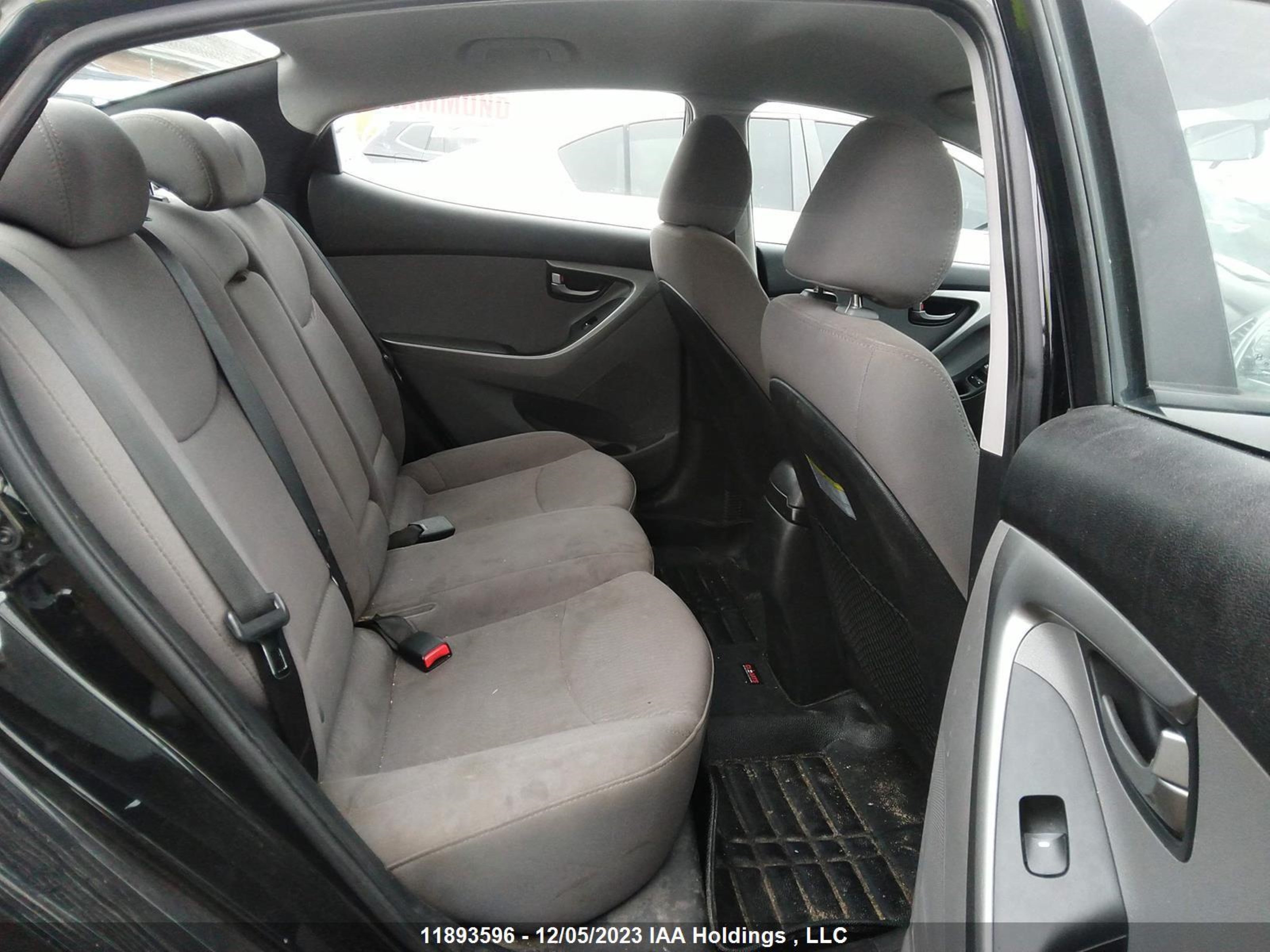 Photo 7 VIN: 5NPDH4AE3GH797529 - HYUNDAI ELANTRA 