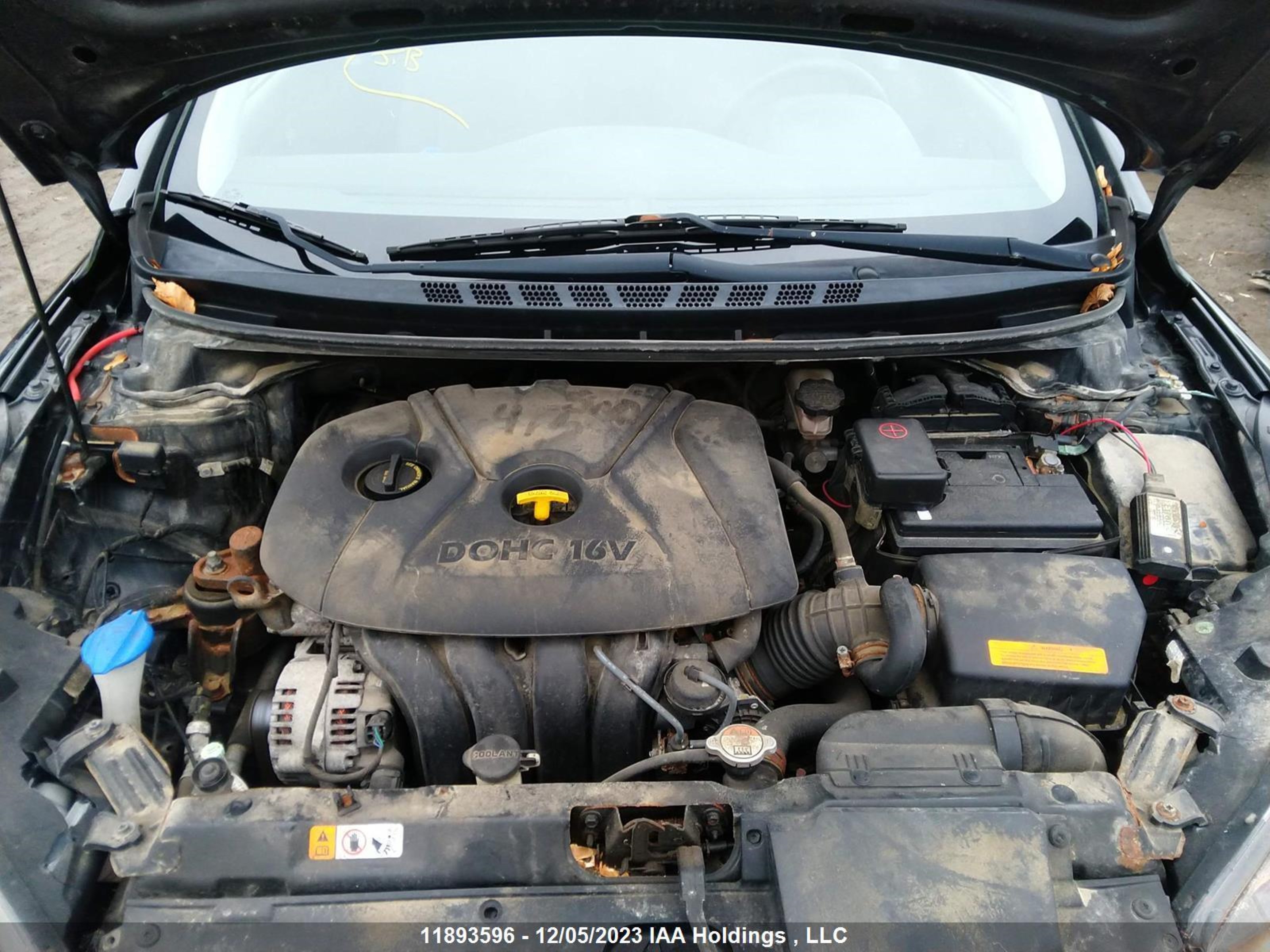 Photo 9 VIN: 5NPDH4AE3GH797529 - HYUNDAI ELANTRA 