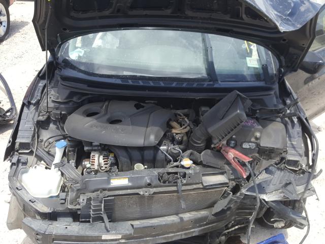 Photo 6 VIN: 5NPDH4AE4BH001752 - HYUNDAI ELANTRA GL 