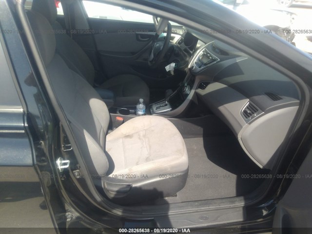 Photo 4 VIN: 5NPDH4AE4BH002674 - HYUNDAI ELANTRA 