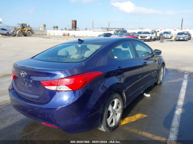 Photo 3 VIN: 5NPDH4AE4BH006370 - HYUNDAI ELANTRA 